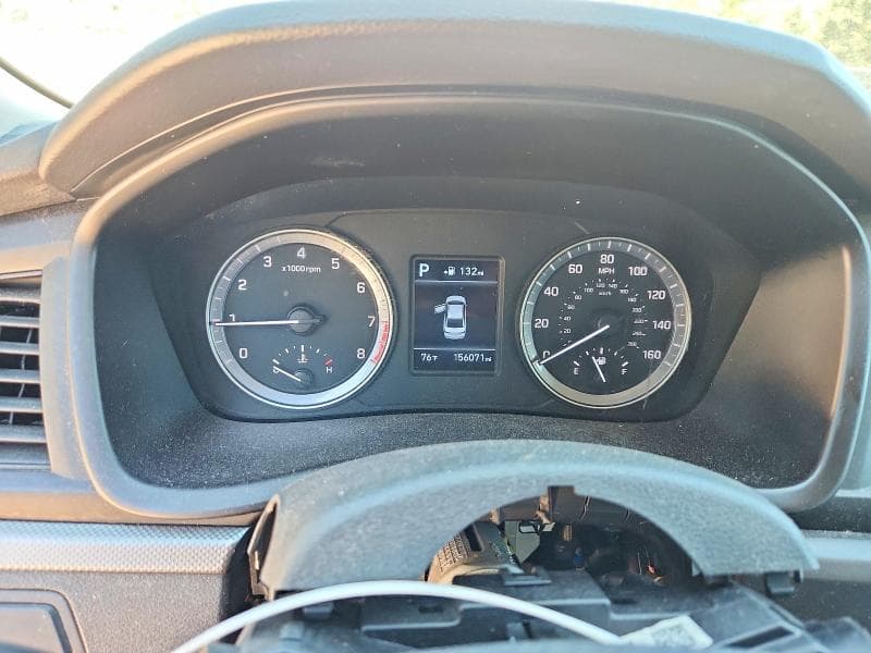 2018 HYUNDAI SONATA SE 9