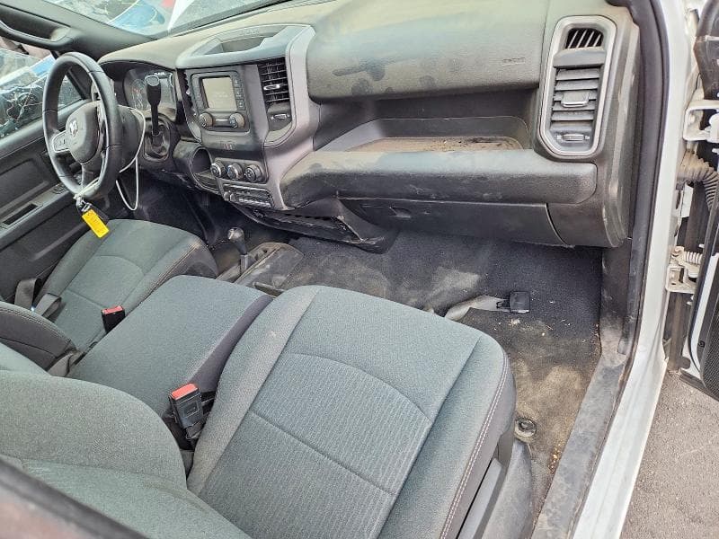 2023 RAM 2500 TRADESMAN 8
