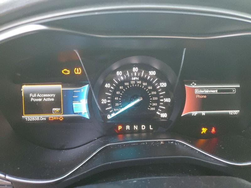 2017 FORD FUSION SE 9