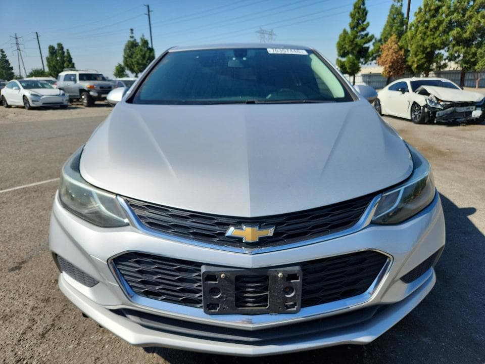 2018 CHEVROLET CRUZE LT 5