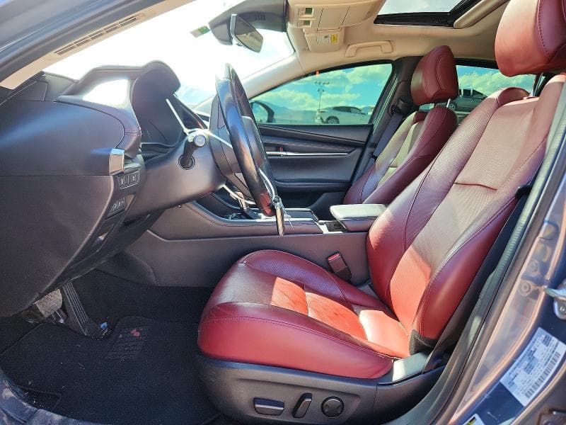 2023 MAZDA 3 PREFERRED 7