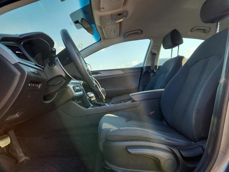 2019 HYUNDAI SONATA SE 7