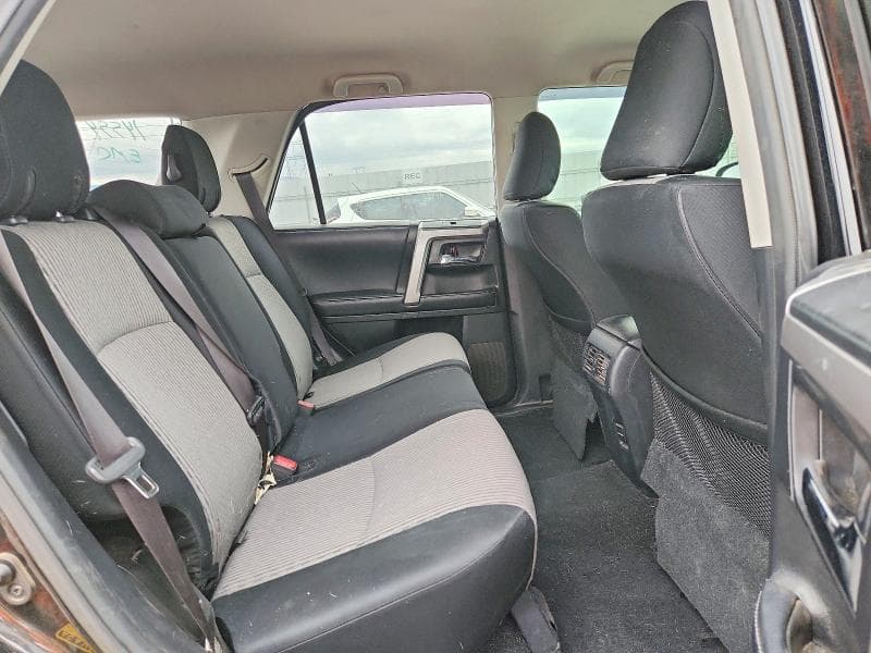 2019 TOYOTA 4RUNNER SR5 11