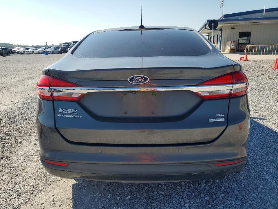 2017 FORD FUSION SE 6