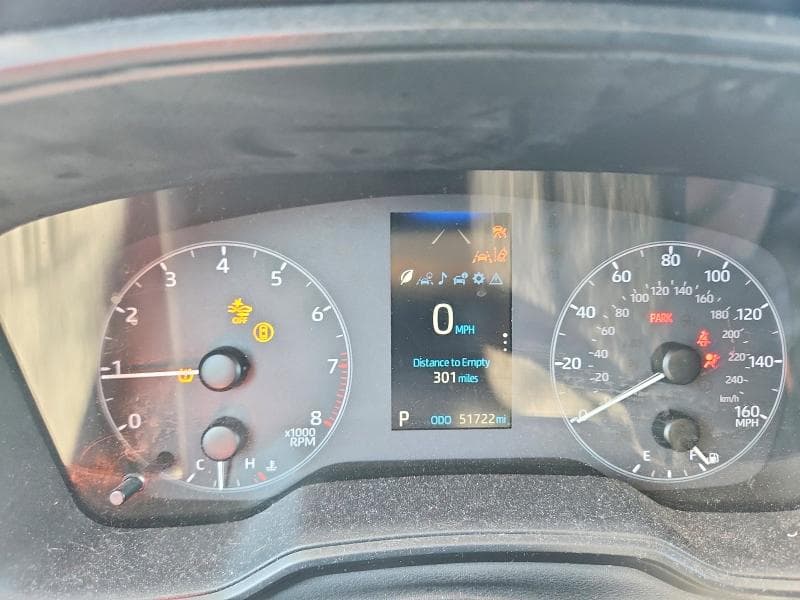 2023 TOYOTA COROLLA LE 9