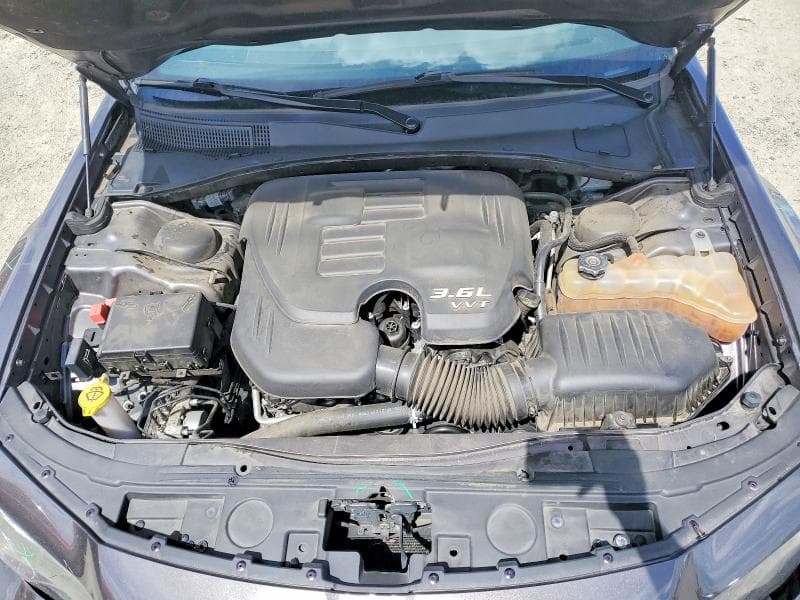 2019 CHRYSLER 300 S 11