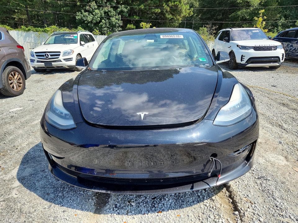 2018 TESLA MODEL 3 5