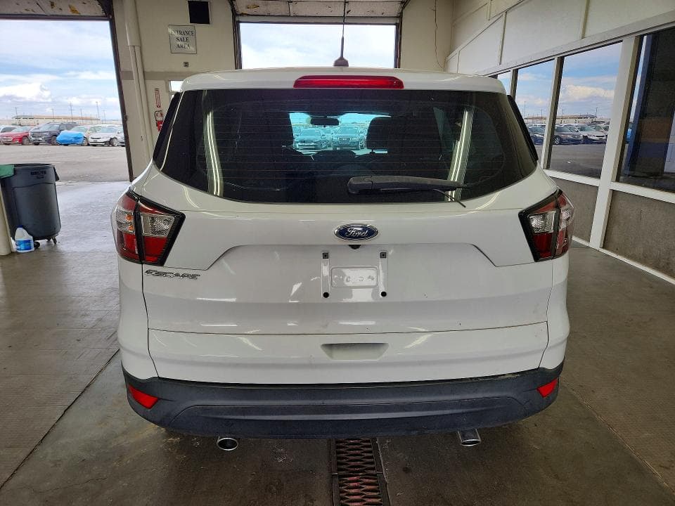 2017 FORD ESCAPE S 6