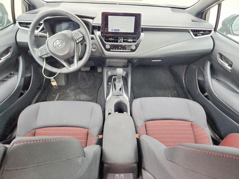 2026 TOYOTA COROLLA SE 8