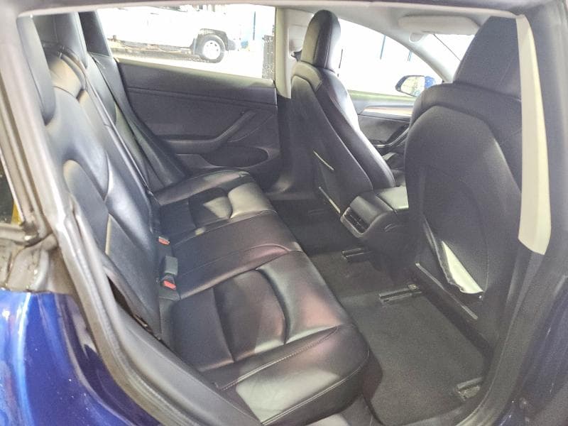 2022 TESLA MODEL 3 10