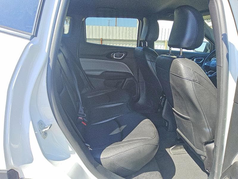 2025 JEEP COMPASS LIMITED 11