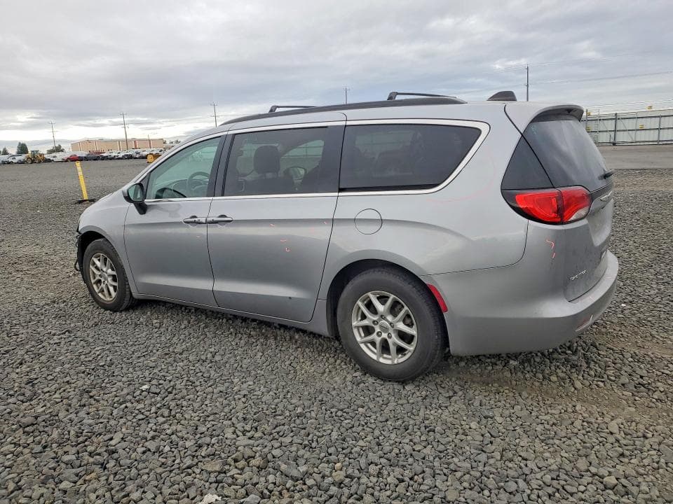 2021 CHRYSLER VOYAGER LXI 2