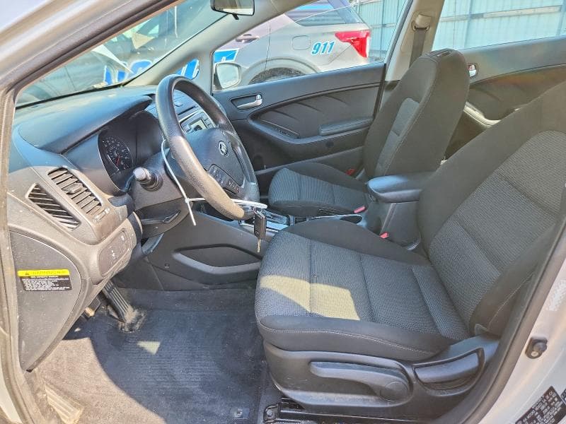 2017 KIA FORTE LX 7