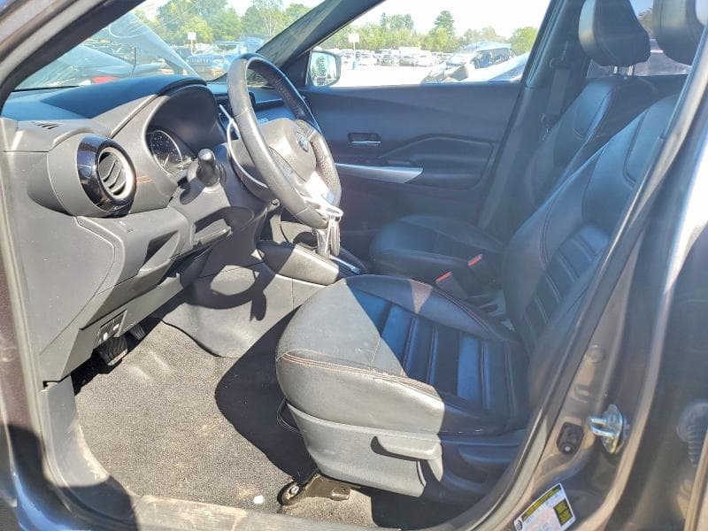 2019 NISSAN KICKS SR 7