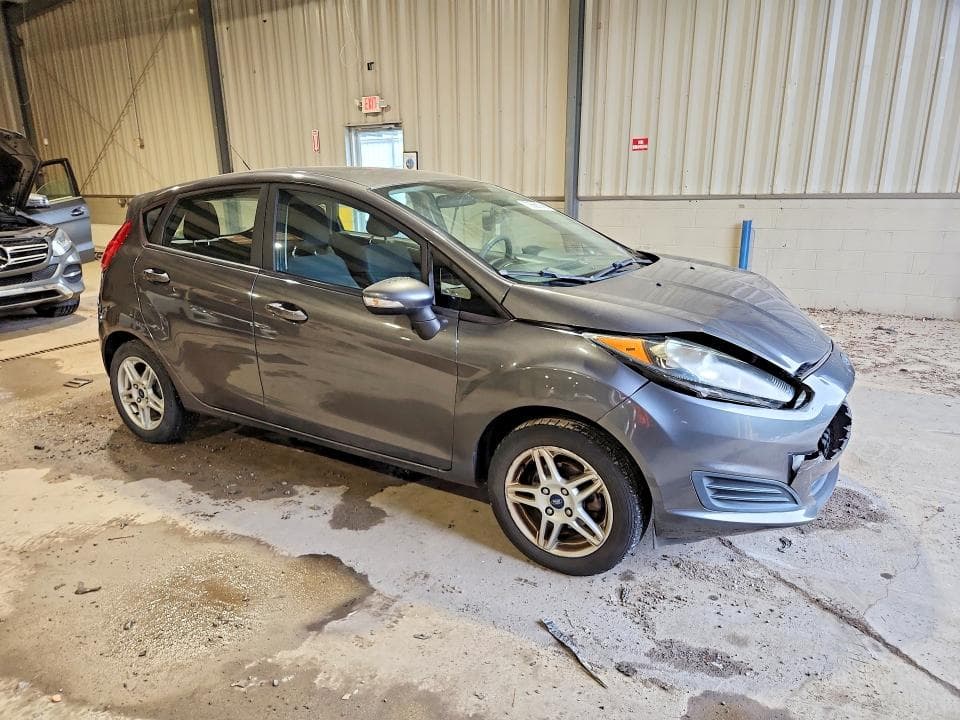 2018 FORD FIESTA SE 4
