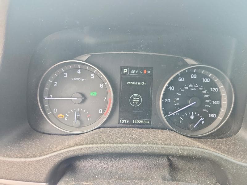 2017 HYUNDAI ELANTRA LIMITED 9