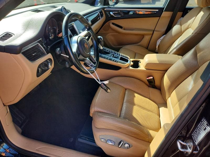2018 PORSCHE MACAN 7