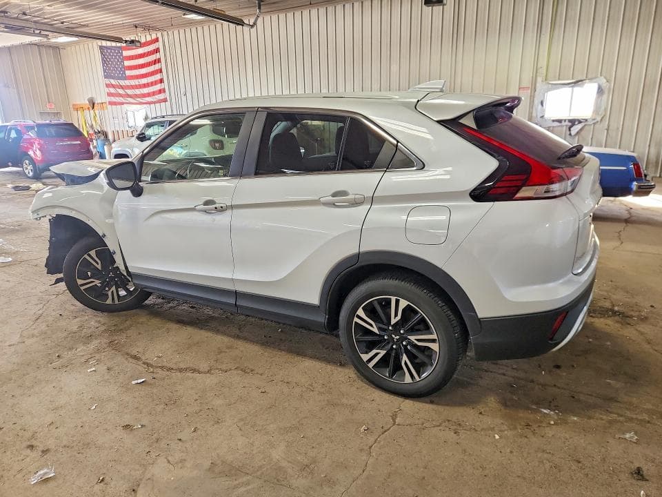 2024 MITSUBISHI ECLIPSE CROSS SE 2