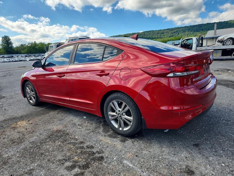 2017 HYUNDAI ELANTRA SE 2