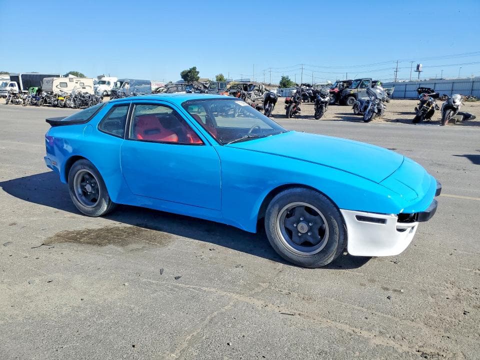 1983 PORSCHE 944 4