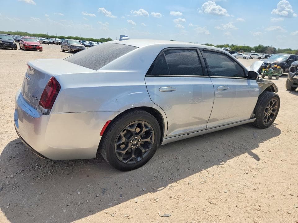 2020 CHRYSLER 300 S 3