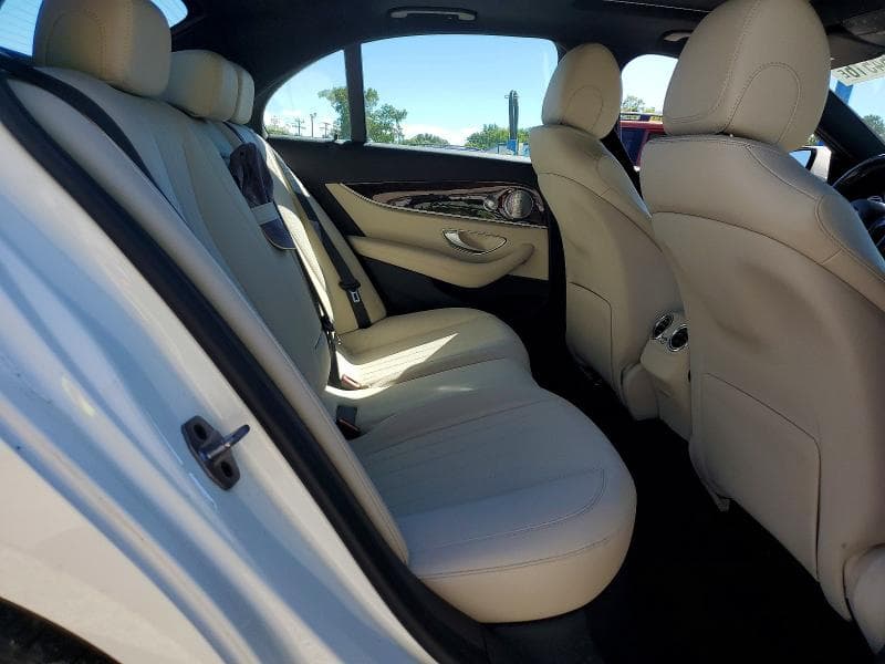 2018 MERCEDES-BENZ E 300 10