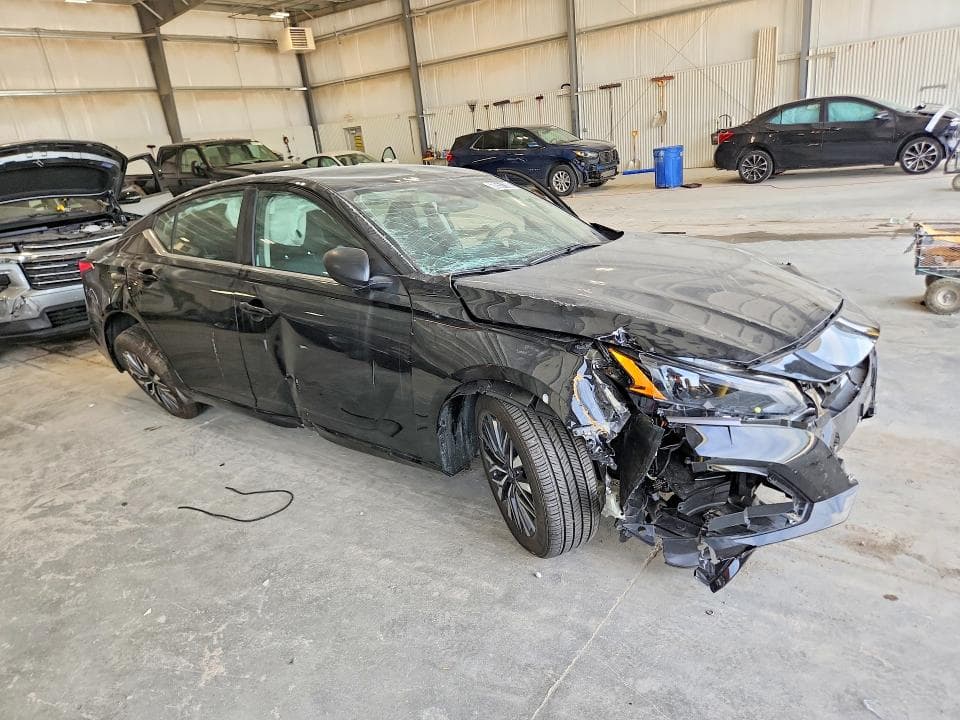 2026 NISSAN ALTIMA SV 4