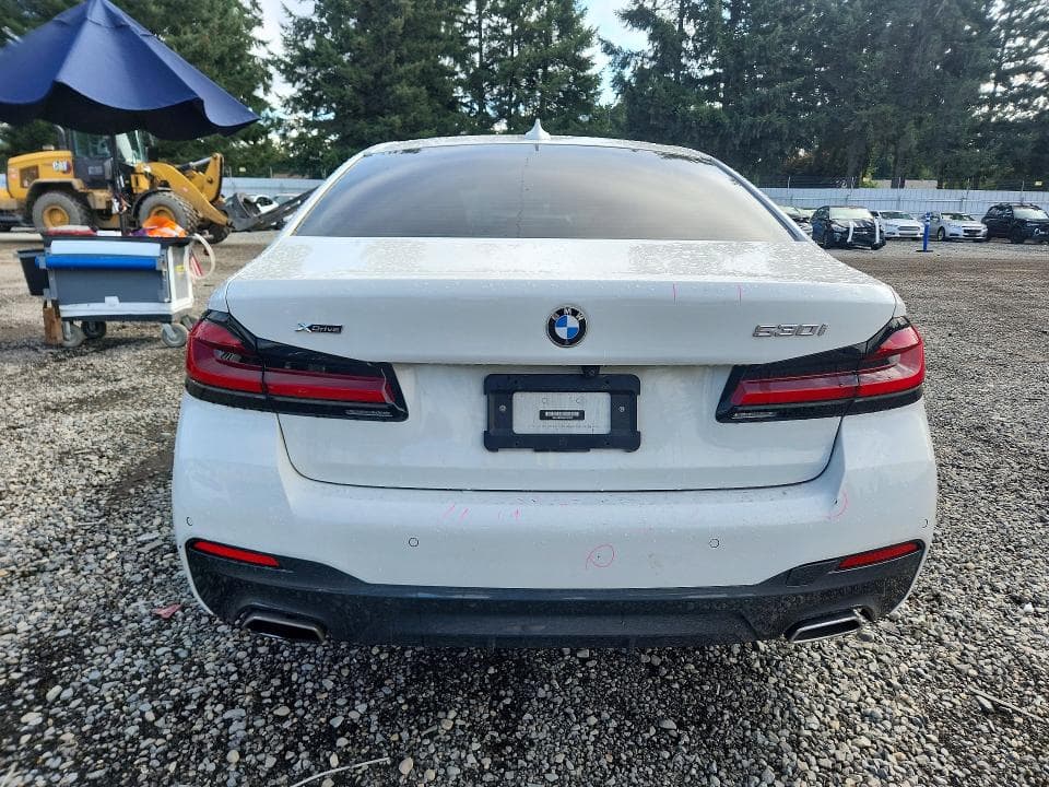 2022 BMW 530 XI 6
