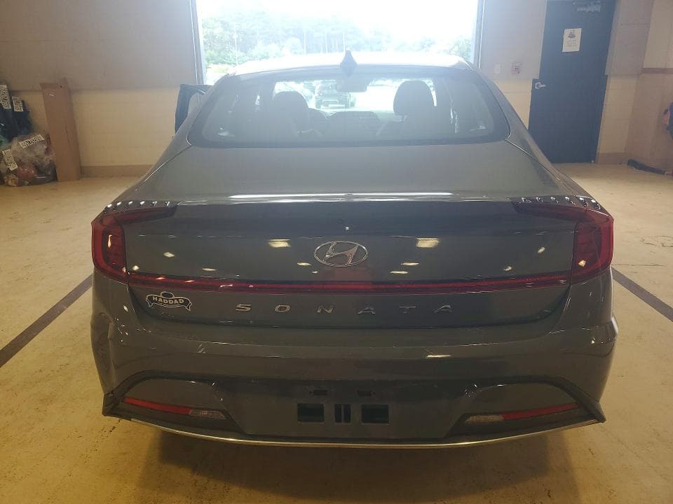 2021 HYUNDAI SONATA SE 6