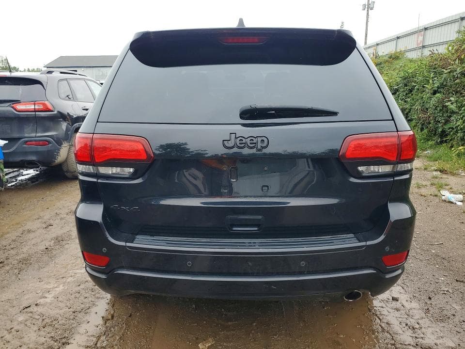 2018 JEEP GRAND CHEROKEE LAREDO 6