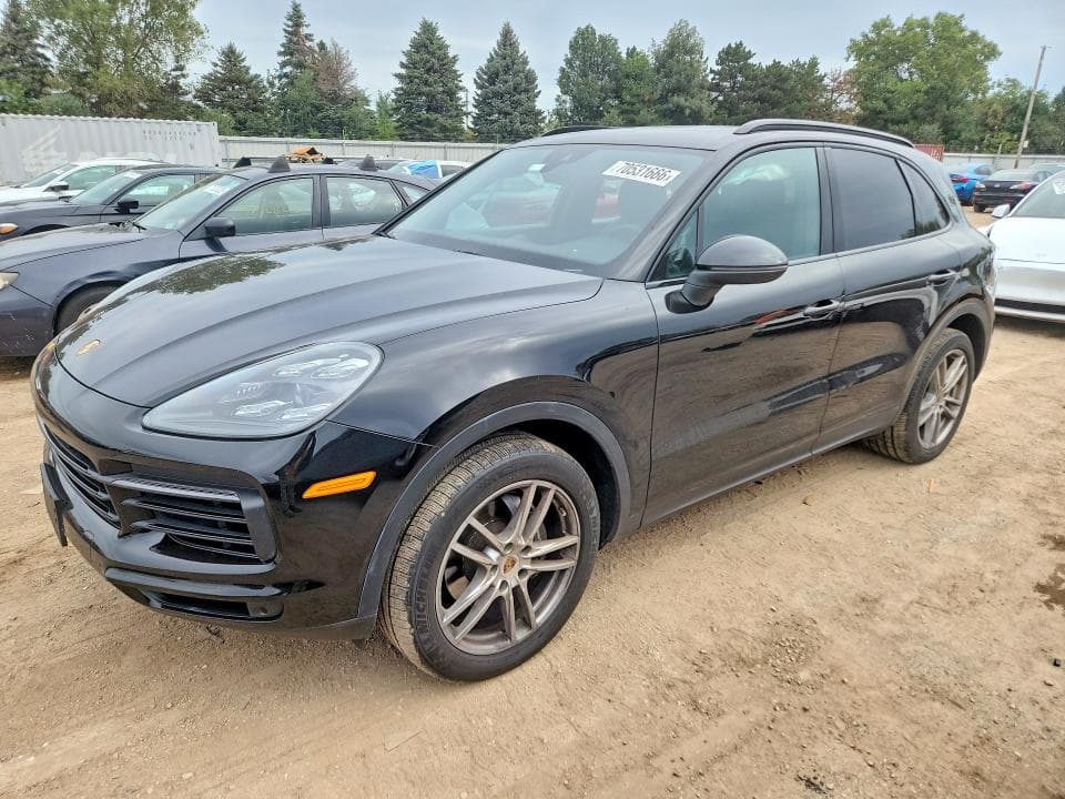 2019 PORSCHE CAYENNE - 1