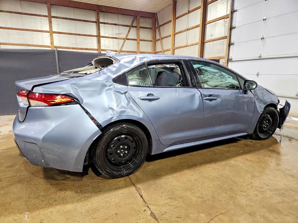 2026 TOYOTA COROLLA LE 3