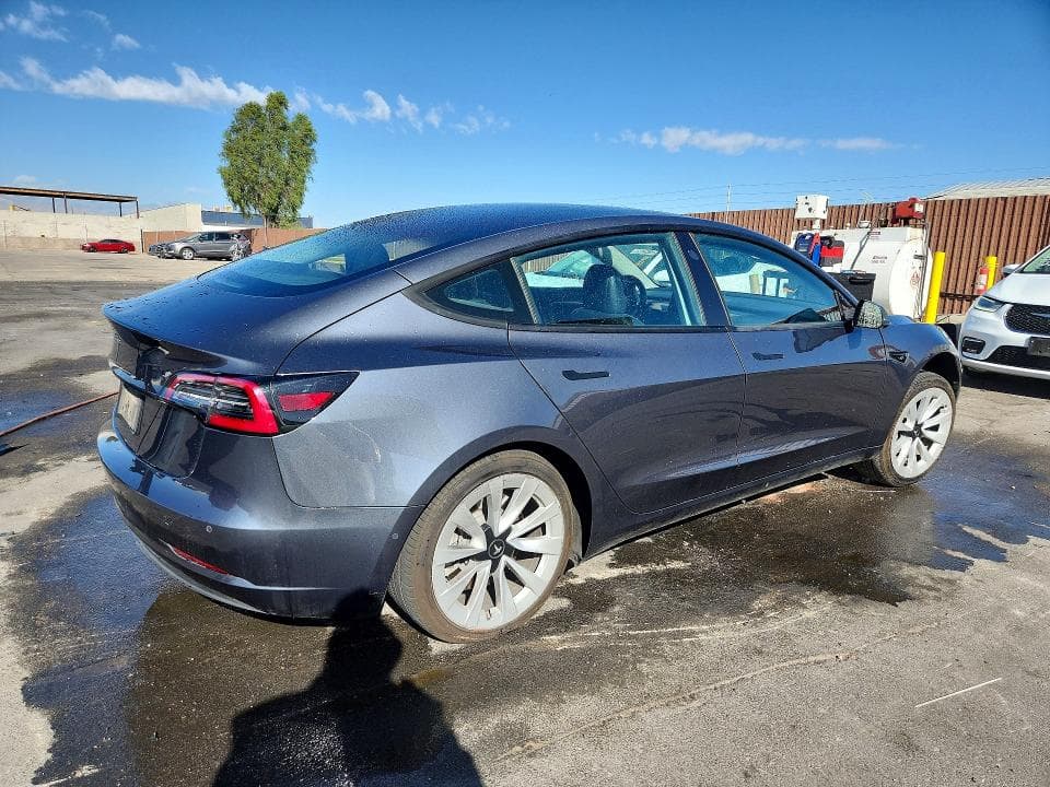 2022 TESLA MODEL 3 3