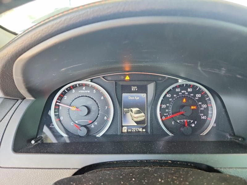 2017 TOYOTA CAMRY SE 9