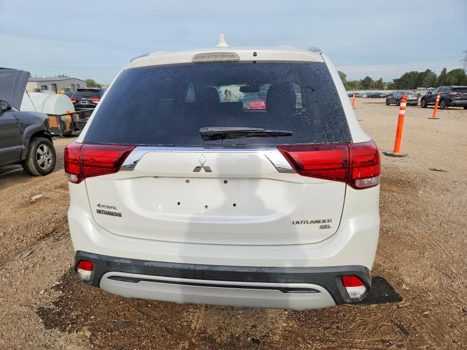 2019 MITSUBISHI OUTLANDER SE 6