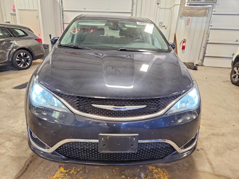 2019 CHRYSLER PACIFICA TOURING PLUS 5