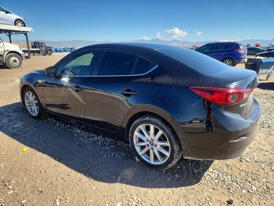 2017 MAZDA 3 TOURING 2