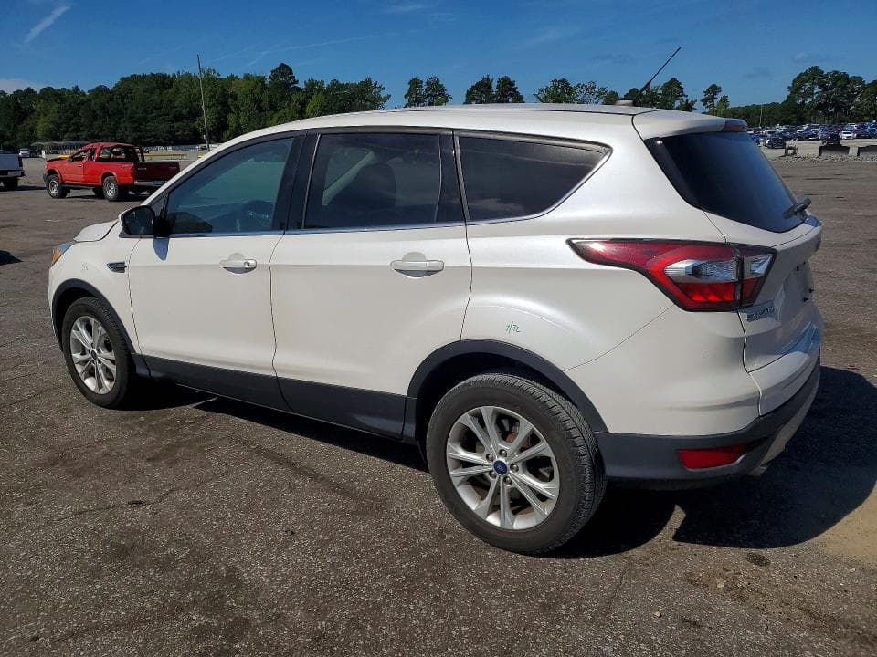 2017 FORD ESCAPE SE 2