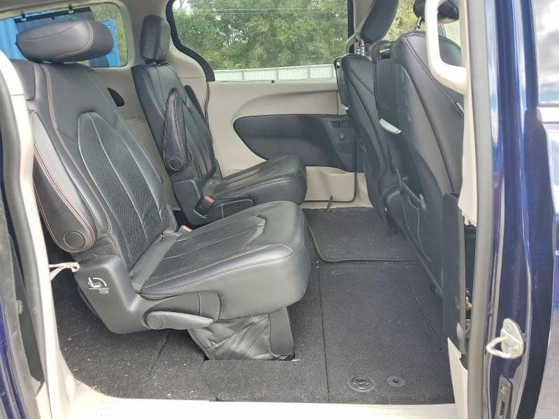 2018 CHRYSLER PACIFICA TOURING L PLUS 11