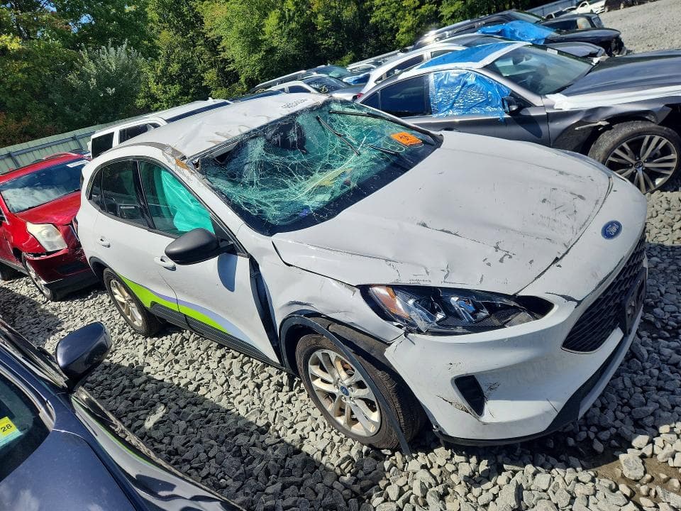 2022 FORD ESCAPE SE 4