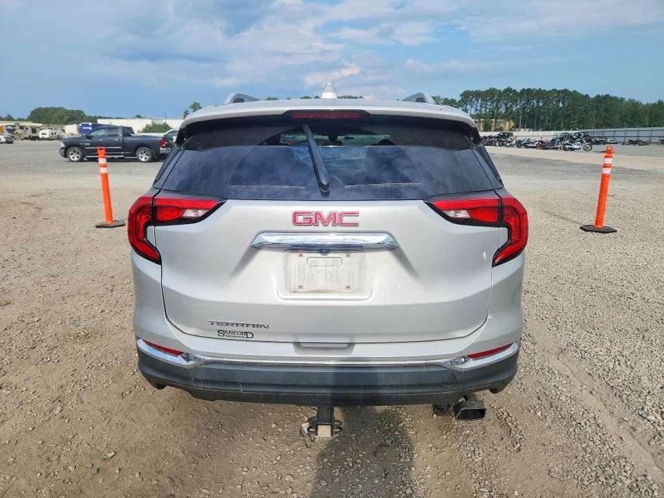 2019 GMC TERRAIN SLT 6
