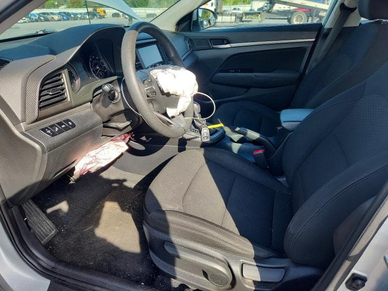 2020 HYUNDAI ELANTRA SEL 7