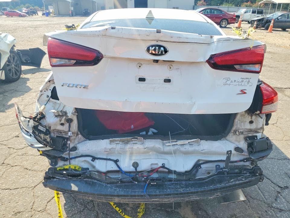 2017 KIA FORTE S 6
