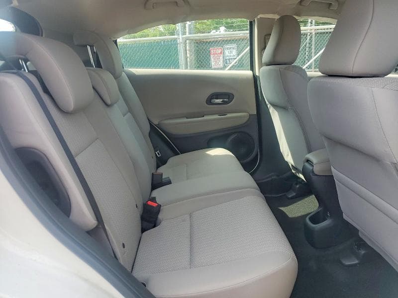2017 HONDA HR-V LX 10