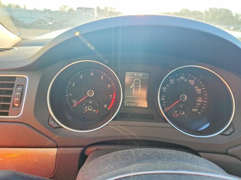 2017 VOLKSWAGEN JETTA SE 9