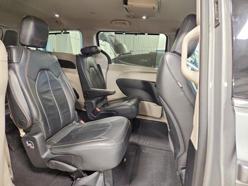 2017 CHRYSLER PACIFICA TOURING L 11
