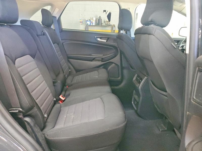 2021 FORD EDGE SE 11