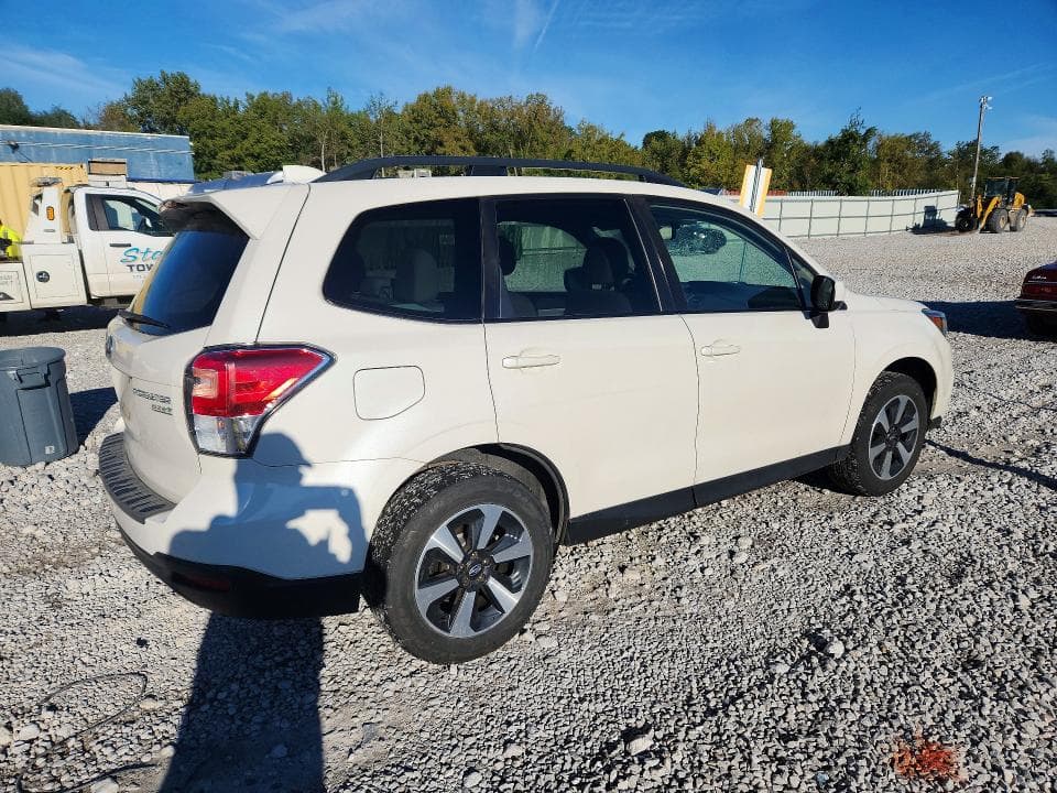 2017 SUBARU FORESTER 2.5I PREMIUM 3