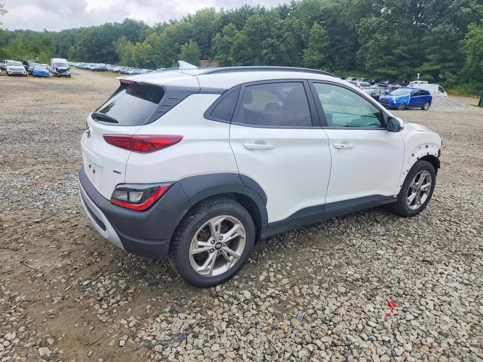 2022 HYUNDAI KONA SEL 3