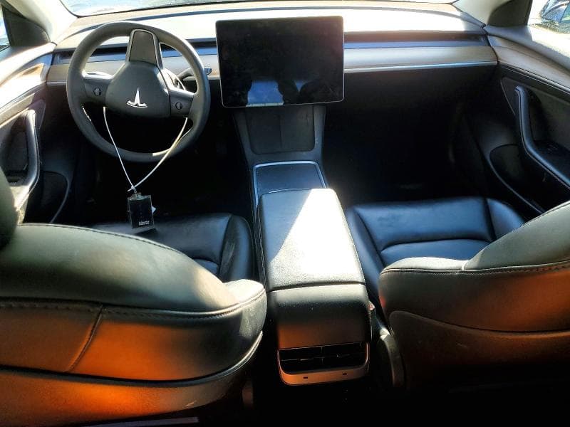 2022 TESLA MODEL 3 8